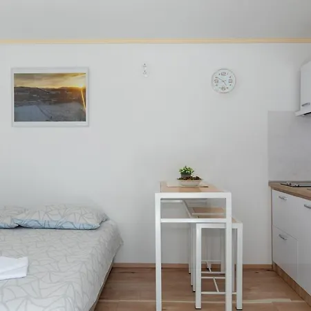 Holiday home Mobile Mia *nature Paradise For 2